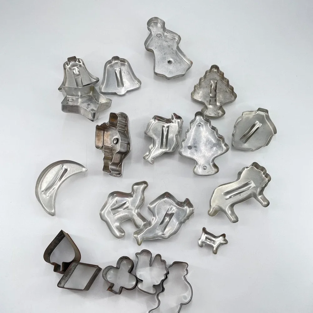 Vintage Aluminum Cookie Cutter Lot 19pc Mixed Christmas Animals Stars Hearts
